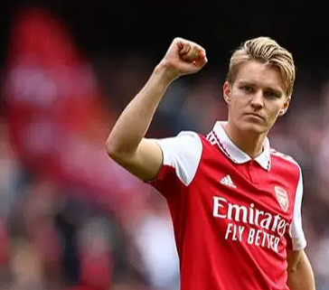 歐冠賽前阿爾特塔力挺厄德高：傷病影響出場，隊長之位穩(wěn)固