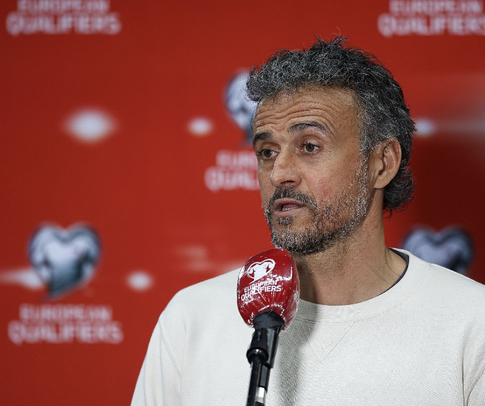 埃梅里談恩里克：獨(dú)特理念與堅(jiān)定信念鑄就輝煌